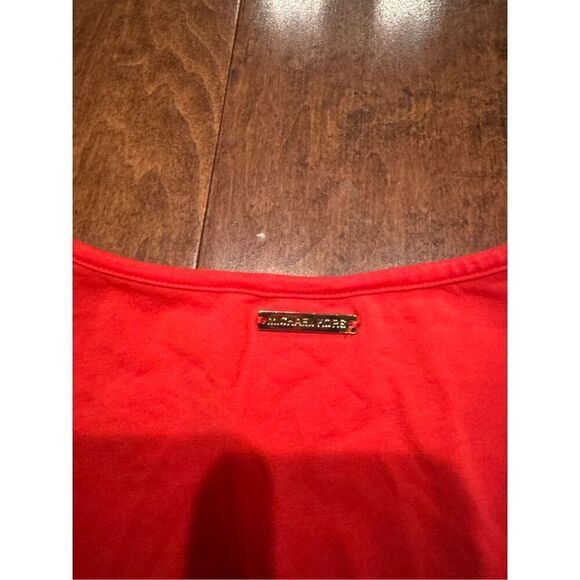 Woman’s Michael Kors tank top with golden zipper size large - Picture 5 of 5